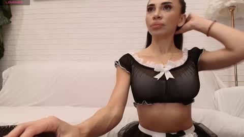 katya__k online show from 8, 9, 2025