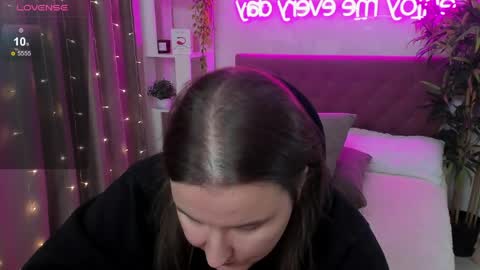 Kate online show from 12, 5, 2026