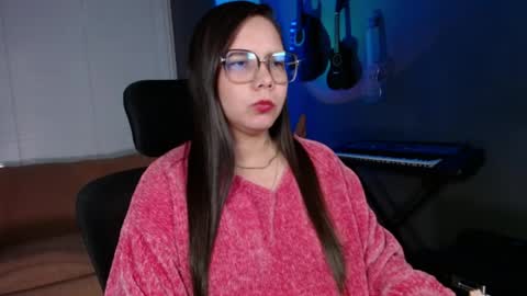 Snapshot of kay_avrill chatting on 26, 4, 2026 Kay online show from 26, 4, 2026