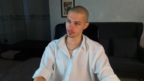 KaydenDrew online show from 8, 4, 2026