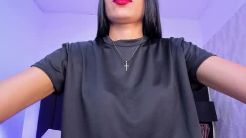 Kayla  online show from 28, 11, 2025