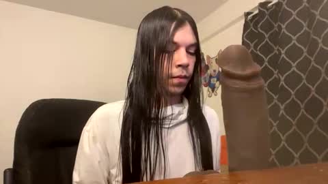 kayla_femboy23 online show from 24, 11, 2025