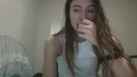 kaylaelizabeth97 online show from 16, 4, 2026