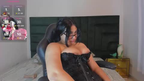 kaylahank online show from 18, 11, 2025