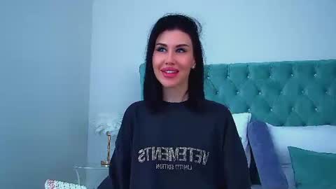 Snapshot of kaylamous chatting on 24, 6, 2026 Kayla online show from 24, 6, 2026