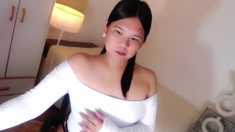 Snapshot of kayleepinay chatting on 4, 5, 2026 Y O U R F U T U R E K A Y L E E online show from 4, 5, 2026