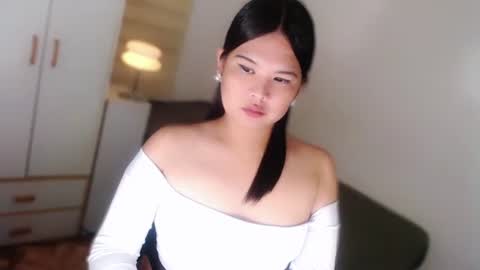 Snapshot of kayleepinay chatting on 24, 5, 2026 Y O U R F U T U R E K A Y L E E online show from 24, 5, 2026