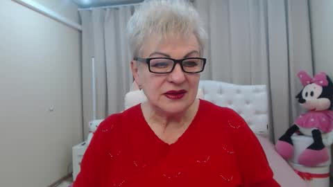 Snapshot of kaylesmoll chatting on 18, 2, 2026 kaylesmoll online show from 18, 2, 2026