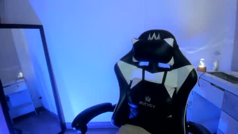 kaylie online show from 2, 7, 2026