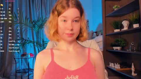 Snapshot of kaylisse chatting on 12, 9, 2025 Hi Im Arina 3 online show from 12, 9, 2025