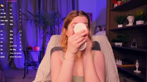 Snapshot of kaylisse chatting on 28, 9, 2025 Hi Im Arina 3 online show from 28, 9, 2025