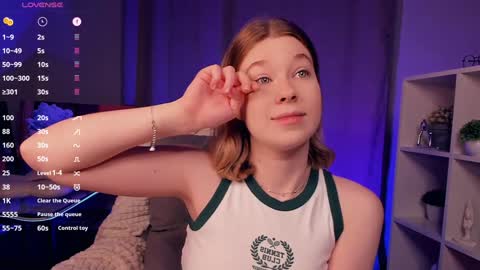 Snapshot of kaylisse chatting on 6, 11, 2025 Hi Im Arina 3 online show from 6, 11, 2025