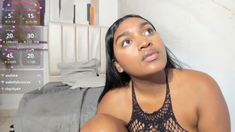 Snapshot of kayna_gomez chatting on 9, 1, 2025 Kayna online show from 9, 1, 2025