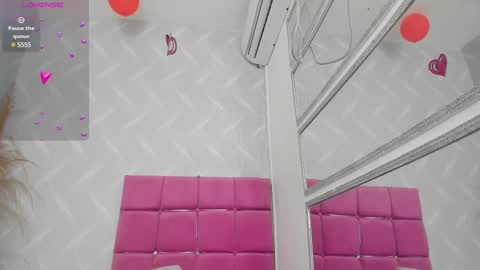 Snapshot of kayna_gomez chatting on 23, 2, 2025 Kayna online show from 23, 2, 2025