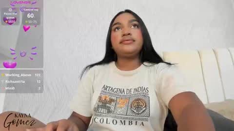 Snapshot of kayna_gomez chatting on 18, 9, 2025 Kayna online show from 18, 9, 2025