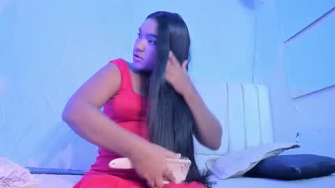 Snapshot of kayna_gomez chatting on 5, 10, 2025 Kayna online show from 5, 10, 2025