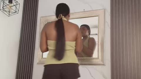 Kayna online show from 8, 11, 2025