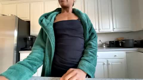 Keephimcum69me online show from 12, 1, 2025