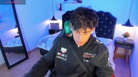 Snapshot of keevin_cross_ chatting on 10, 3, 2025 Keevin online show from 10, 3, 2025