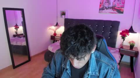 Snapshot of keevin_cross_ chatting on 1, 10, 2025 Keevin online show from 1, 10, 2025