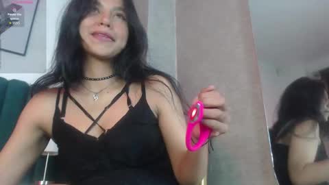 Snapshot of keila_fg chatting on 18, 11, 2025 keila online show from 18, 11, 2025
