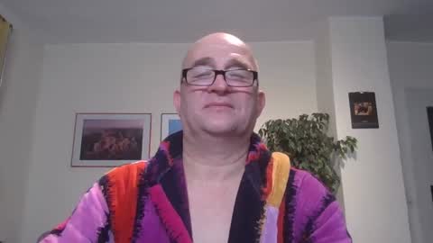 keilie1 online show from 1, 1, 2025