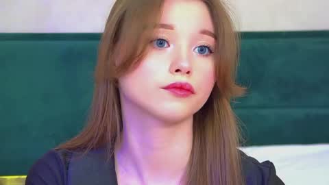 Keira online show from 26, 5, 2026