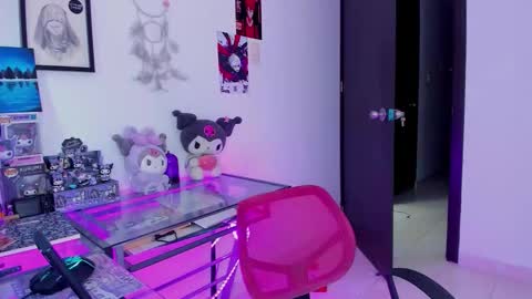 Keita moon online show from 4, 3, 2026