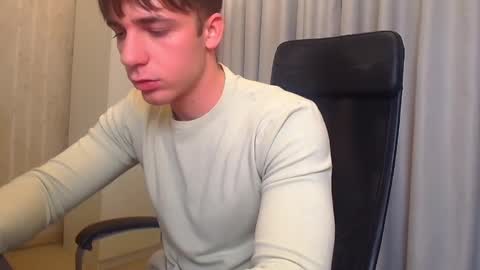 Snapshot of kellenwest chatting on 21, 12, 2025 KellenWest online show from 21, 12, 2025