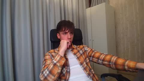 Snapshot of kellenwest chatting on 9, 1, 2026 KellenWest online show from 9, 1, 2026