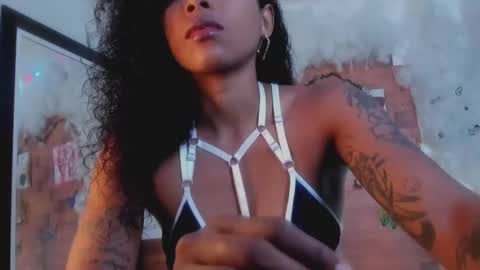 Snapshot of kelly__thomson chatting on 19, 1, 2025 kelly__thomson online show from 19, 1, 2025