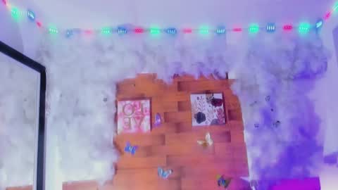 Snapshot of kelly__thomson chatting on 27, 2, 2025 kelly__thomson online show from 27, 2, 2025