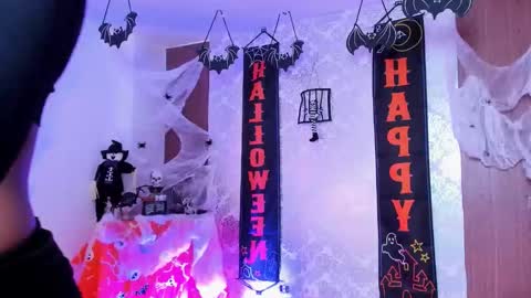 Snapshot of kelly__thomson chatting on 26, 10, 2025 kelly__thomson online show from 26, 10, 2025