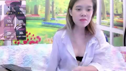 Snapshot of kelly_baby2005 chatting on 15, 10, 2025 Kelly online show from 15, 10, 2025