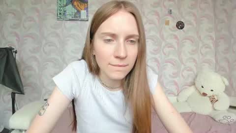 kelly_gerzikaaa online show from 18, 6, 2026