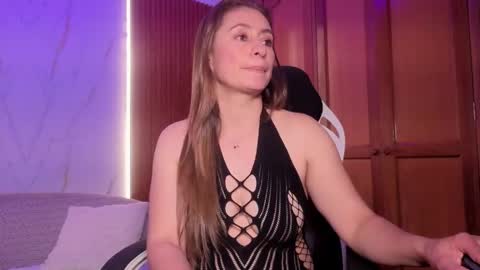 Snapshot of kelly_gracee chatting on 11, 5, 2026 Kelly online show from 11, 5, 2026