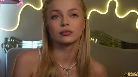 Kelly online show from 10, 9, 2025