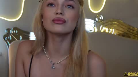 Kelly online show from 23, 9, 2025