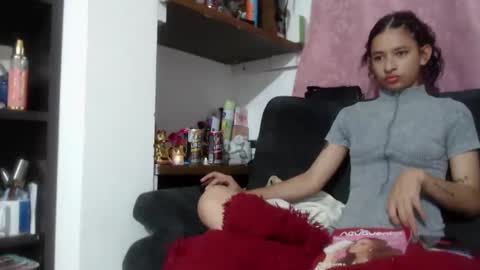 Snapshot of kellyandkataleya chatting on 15, 10, 2025 kelly kata Lovense is on PVT ALWAYS OPEN online show from 15, 10, 2025