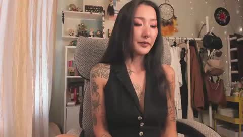 Snapshot of kellyasian chatting on 26, 7, 2026 Leia online show from 26, 7, 2026