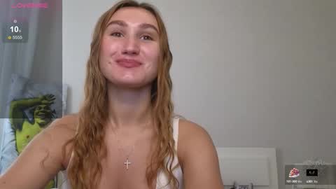 Snapshot of kellykeat chatting on 9, 9, 2025 Princess Kelly online show from 9, 9, 2025