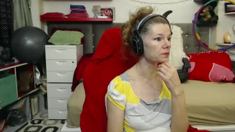 Snapshot of kellynumber chatting on 14, 1, 2025 kelly online show from 14, 1, 2025