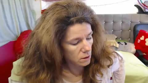 kelly online show from 24, 11, 2025