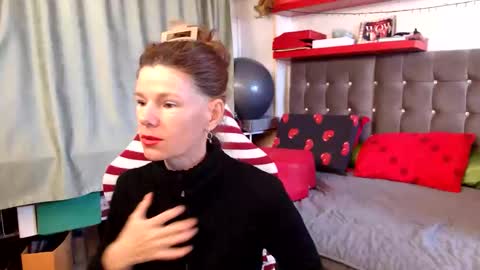 Snapshot of kellynumber chatting on 3, 5, 2026 kelly online show from 3, 5, 2026