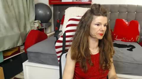Snapshot of kellynumber chatting on 8, 5, 2026 kelly online show from 8, 5, 2026