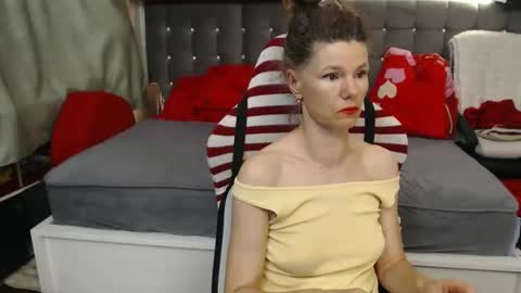 Snapshot of kellynumber chatting on 10, 5, 2026 kelly online show from 10, 5, 2026