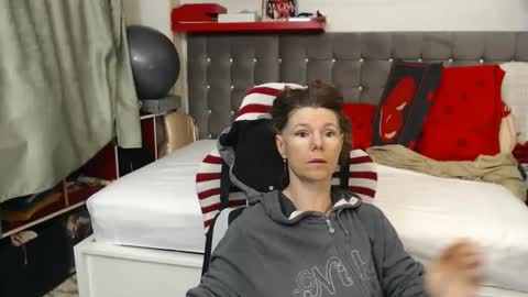Snapshot of kellynumber chatting on 16, 5, 2026 kelly online show from 16, 5, 2026