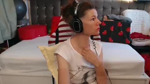 Snapshot of kellynumber chatting on 22, 5, 2026 kelly online show from 22, 5, 2026
