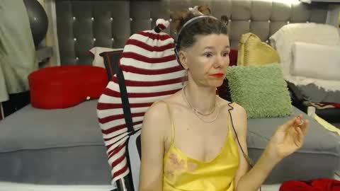Snapshot of kellynumber chatting on 4, 6, 2026 kelly online show from 4, 6, 2026