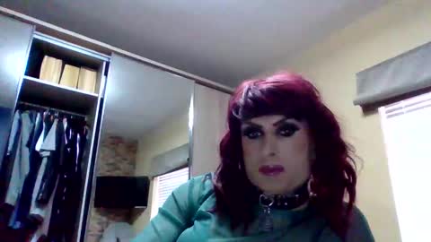 Snapshot of kellypvc1 chatting on 13, 10, 2025 kellypvc1 online show from 13, 10, 2025